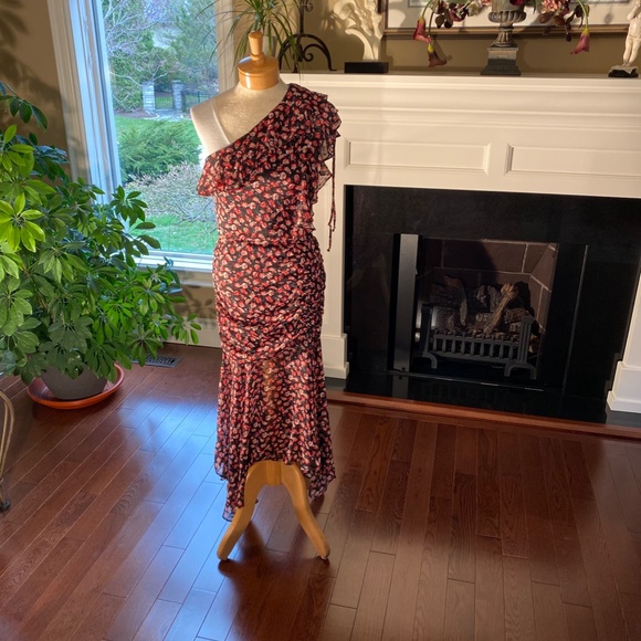 🌻NWOT - dRA One Shoulder Maxi Dress, NEVER WORN🌻 - Picture 4 of 16